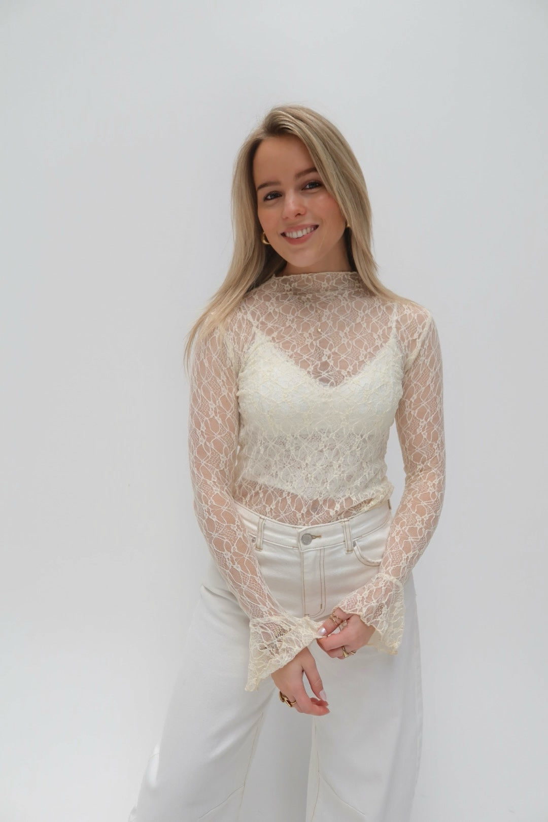 Lily lace top - beige
