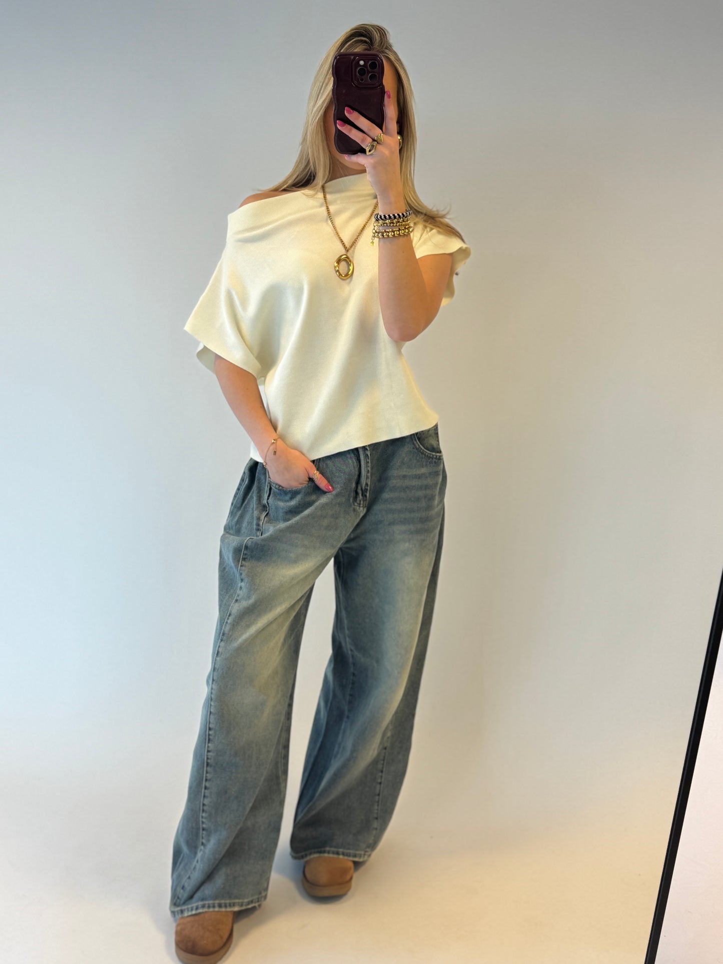 Cassie offshoulder top - beige