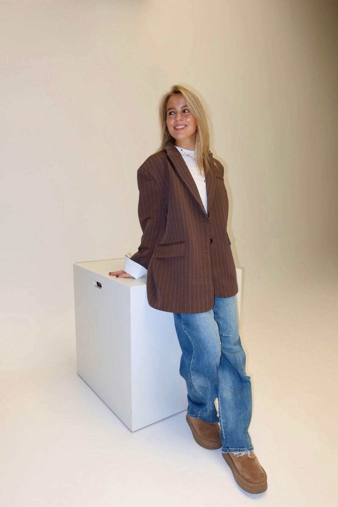 Maddie pinstripe blazer - bruin