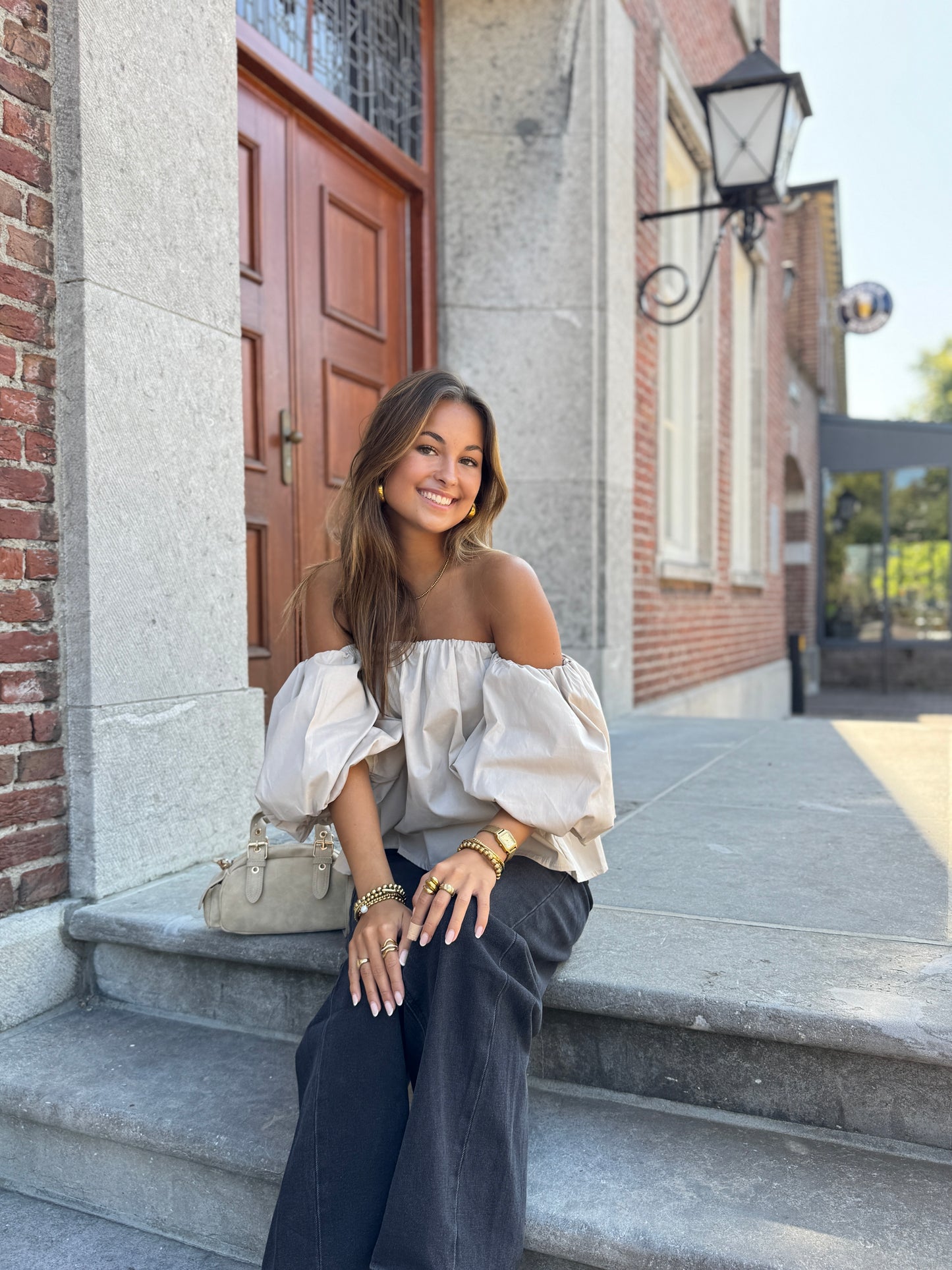 Maisy offshoulder top - beige