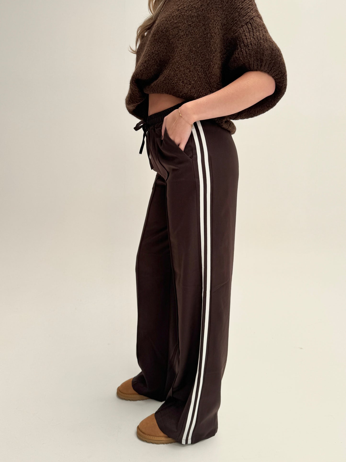 Ella jogger - striped brown