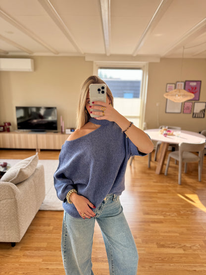 Cut out shoulder knit - lavendel