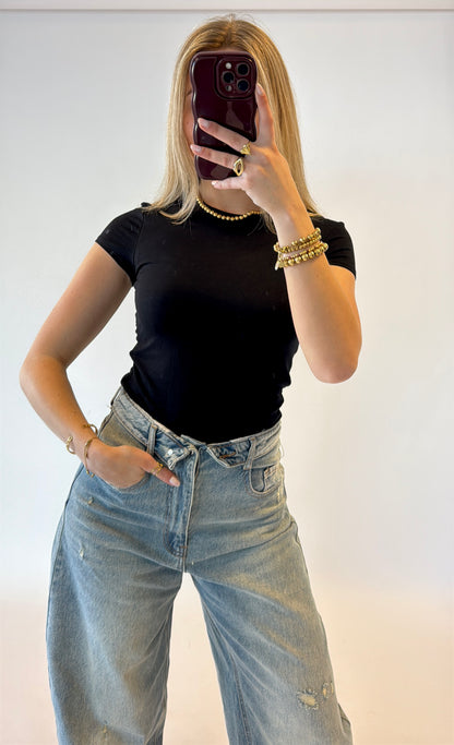 By Izi top shortsleeved - zwart