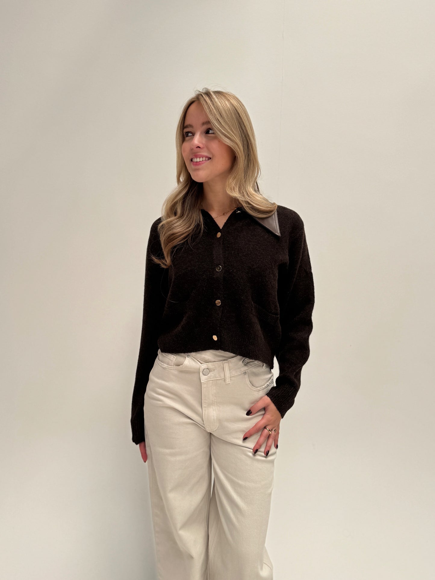 Faith cardigan - bruin