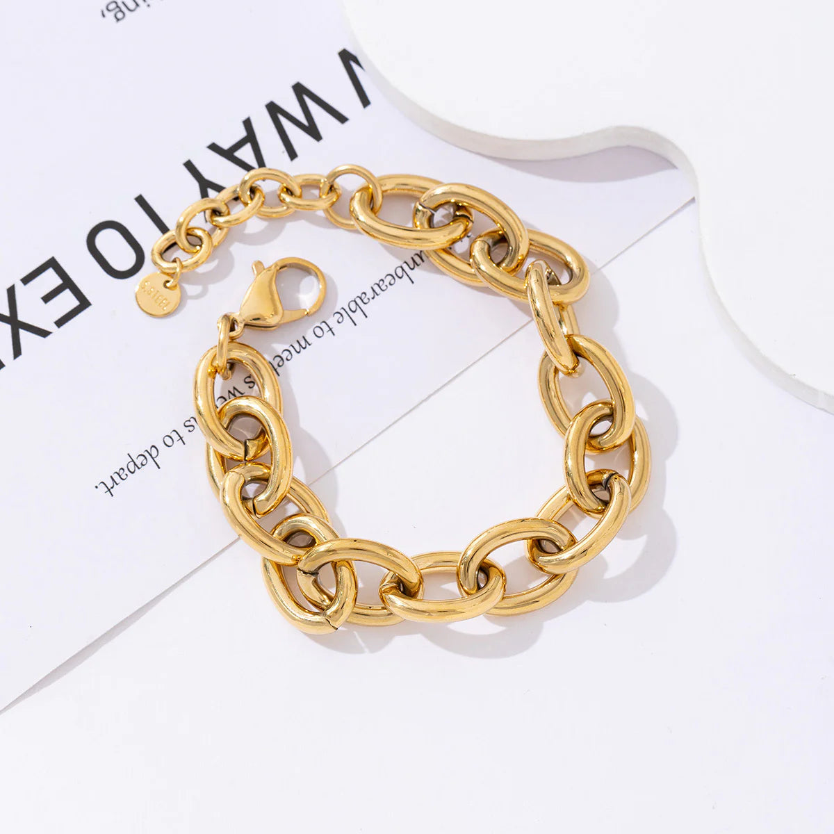 Statement bracelet - goud