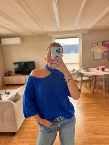 Cut out shoulder knit - cobalt blauw