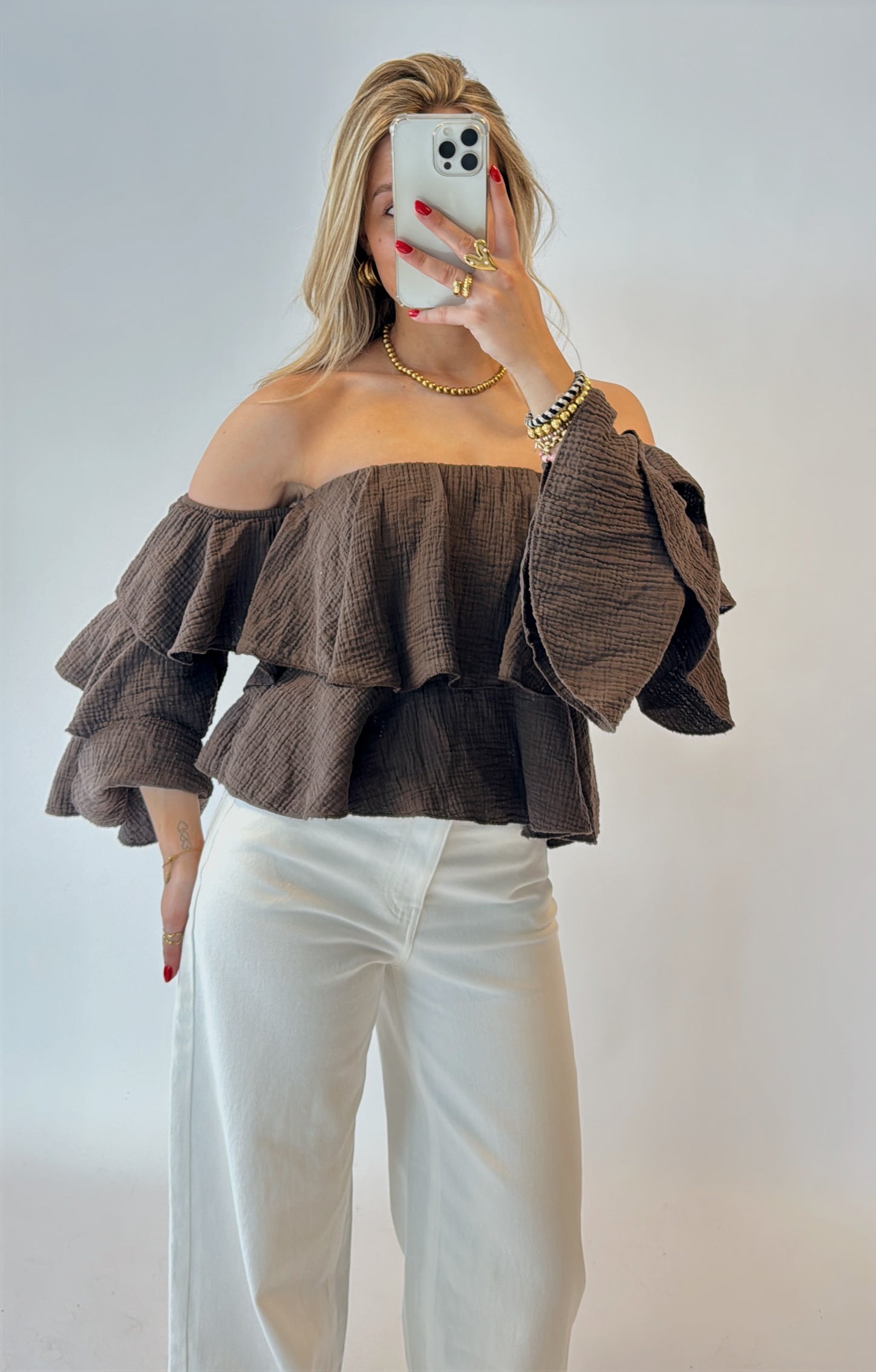 Ruffle off shoulder top - bruin