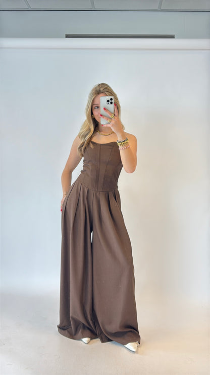 Izi jumpsuit - bruin