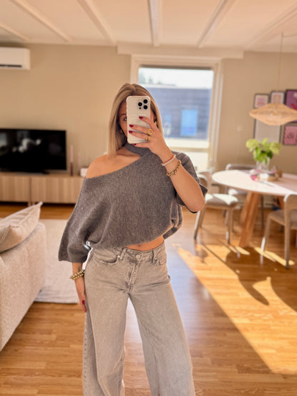 Cut out shoulder knit - darkgrey