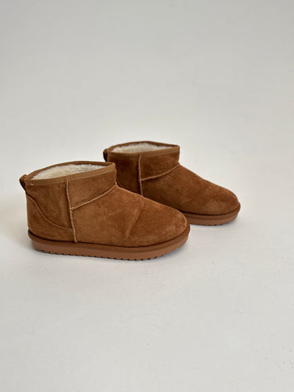 Uggies - camel