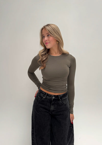 By Izi top longsleeved - olijfgroen