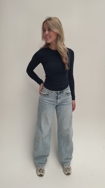 By Izi top longsleeved - navy